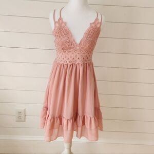 Love Tree Blush Textured Size M dress